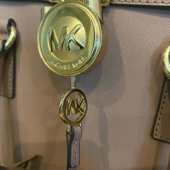 Michael Kors -Large north south Bag - Picture 3 of 8